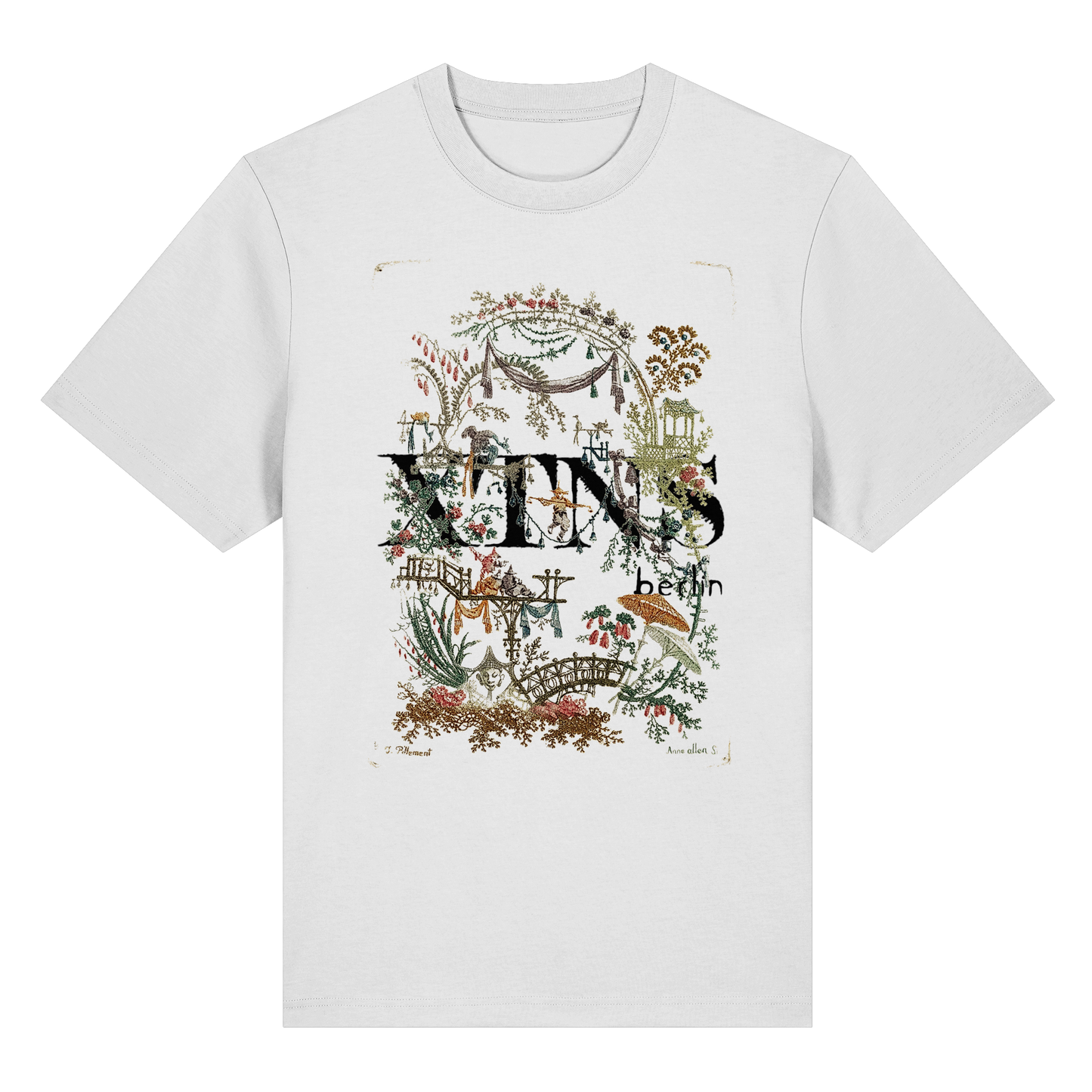 XTNS T | White